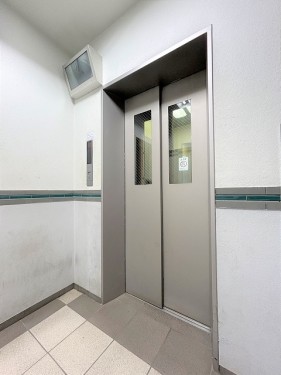 apartment 神奈川県横浜市栄区笠間３丁目44-1 メゾングランディオーズ1F