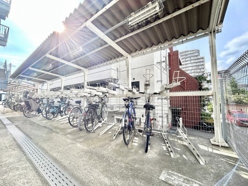 apartment 神奈川県横浜市栄区笠間３丁目44-1 メゾングランディオーズ1F