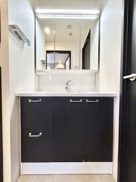 apartment 神奈川県横浜市栄区笠間３丁目44-1 メゾングランディオーズ1F