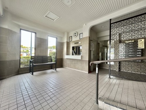 apartment 神奈川県横浜市栄区笠間３丁目44-1 メゾングランディオーズ1F