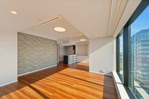 apartment 東京都江東区豊洲４丁目2-2 関崎ビル1F