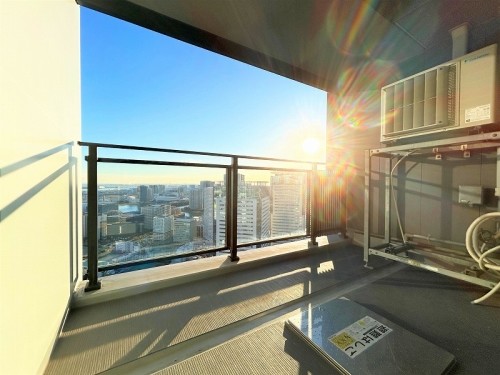 apartment 東京都江東区豊洲４丁目2-2 関崎ビル1F