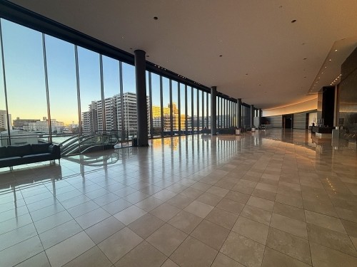 apartment 東京都江東区豊洲４丁目2-2 関崎ビル1F