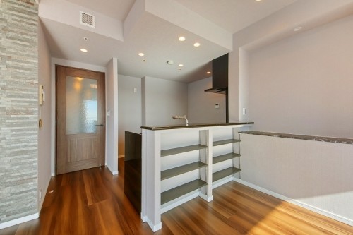 apartment 東京都江東区豊洲４丁目2-2 関崎ビル1F