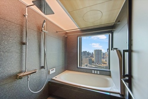 apartment 東京都江東区豊洲４丁目2-2 関崎ビル1F