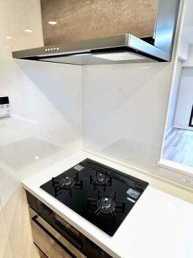 apartment 東京都江東区豊洲４丁目2-2 関崎ビル1F
