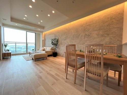 apartment 東京都江東区豊洲４丁目2-2 関崎ビル1F