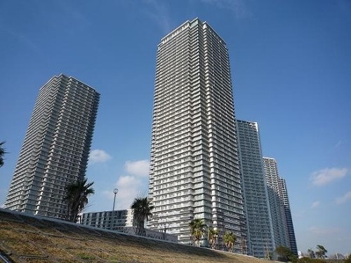 apartment 東京都江東区豊洲４丁目2-2 関崎ビル1F