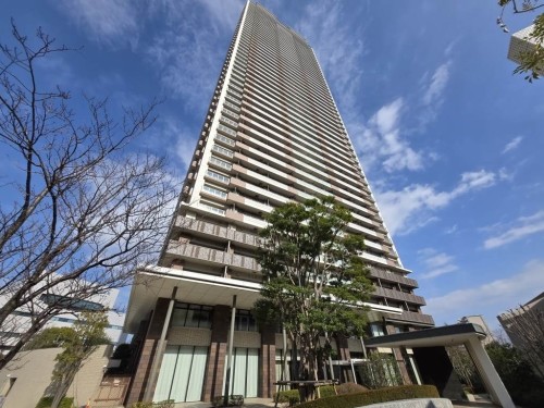apartment 東京都江東区豊洲４丁目2-2 関崎ビル1F