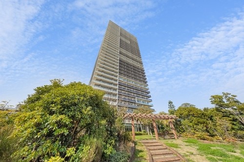 apartment 東京都江東区豊洲４丁目2-2 関崎ビル1F