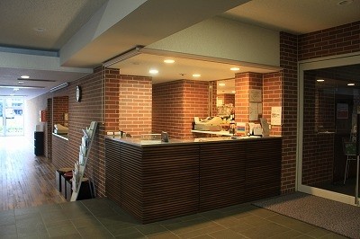 apartment 東京都江東区豊洲４丁目2-2 関崎ビル1F