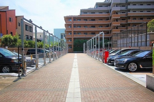 apartment 東京都江東区豊洲４丁目2-2 関崎ビル1F