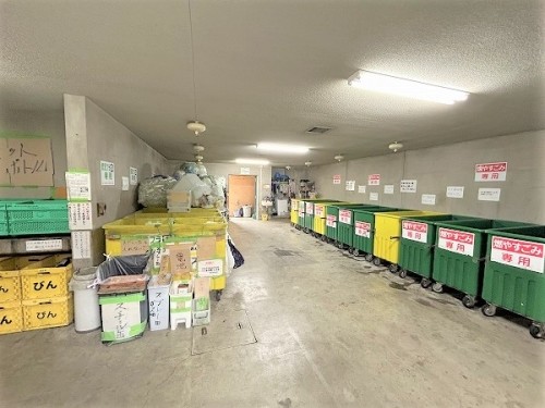 apartment 東京都江東区豊洲４丁目2-2 関崎ビル1F