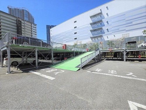 apartment 東京都江東区豊洲４丁目2-2 関崎ビル1F
