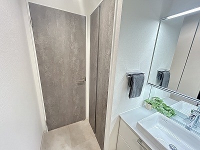 apartment 東京都豊島区南池袋２丁目27-8 南水ビル2階