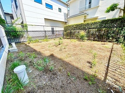 apartment 東京都板橋区成増２丁目15-12 幸昇ビル1F