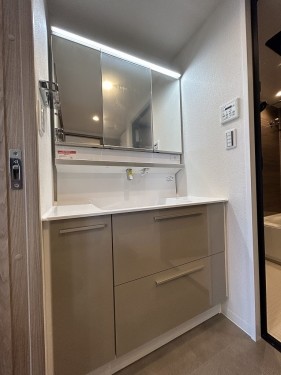 apartment 東京都板橋区成増２丁目15-12 幸昇ビル1F