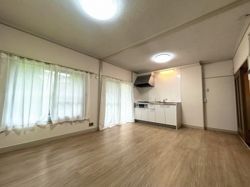 apartment 東京都板橋区成増２丁目15-12 幸昇ビル1F