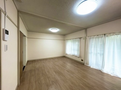 apartment 東京都板橋区成増２丁目15-12 幸昇ビル1F