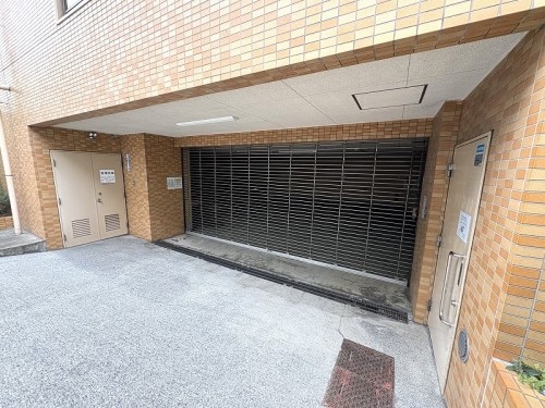 apartment 東京都品川区南品川５丁目3-13 コスモグランス南品川1階