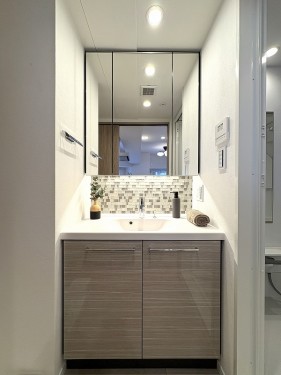 apartment 東京都品川区南品川５丁目3-13 コスモグランス南品川1階