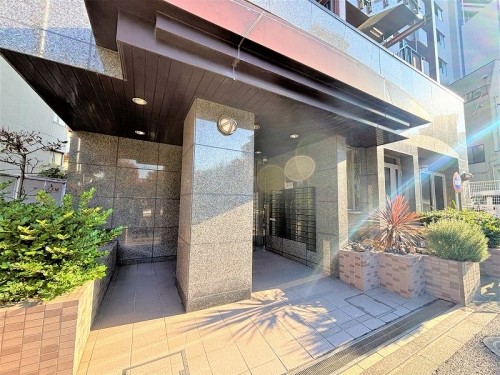 apartment 東京都品川区南品川５丁目3-13 コスモグランス南品川1階