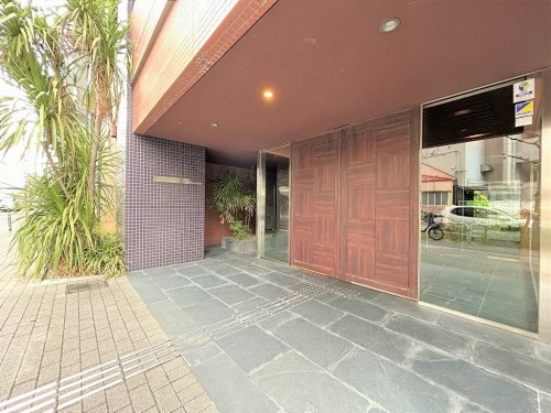 apartment 東京都品川区南品川５丁目3-13 コスモグランス南品川1階