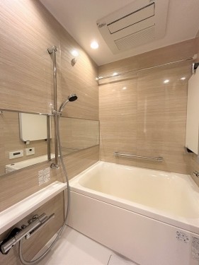 apartment 東京都品川区南品川５丁目3-13 コスモグランス南品川1階