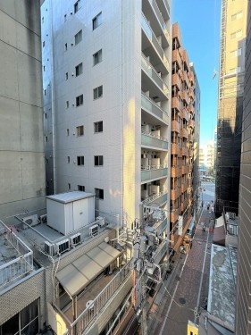 apartment 東京都品川区南品川５丁目3-13 コスモグランス南品川1階