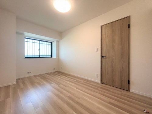 apartment 東京都立川市曙町２丁目13-3 立川三菱ビル7F