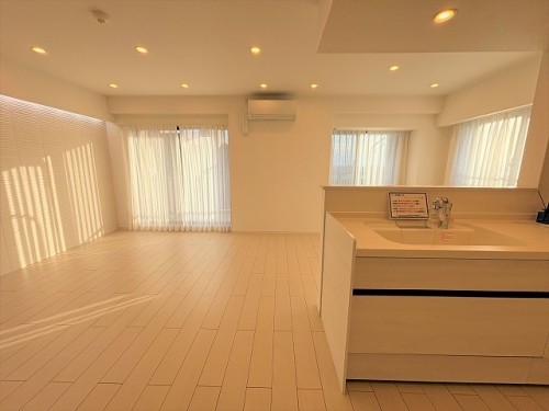 apartment 東京都立川市曙町2丁目13-3 立川三菱ビル7F