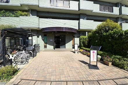 apartment 東京都立川市曙町２丁目13-3 立川三菱ビル7F