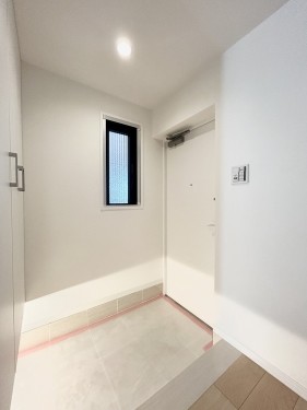 apartment 東京都立川市曙町２丁目13-3 立川三菱ビル7F