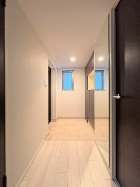 apartment 東京都立川市曙町２丁目13-3 立川三菱ビル7F