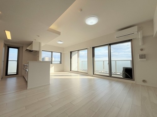 apartment 東京都立川市曙町２丁目13-3 立川三菱ビル7F