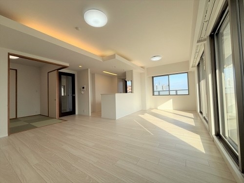 apartment 東京都立川市曙町２丁目13-3 立川三菱ビル7F