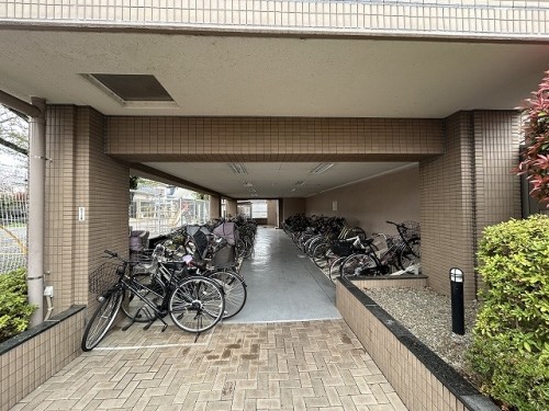 apartment 東京都立川市曙町２丁目13-3 立川三菱ビル7F