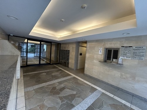 apartment 東京都立川市曙町２丁目13-3 立川三菱ビル7F