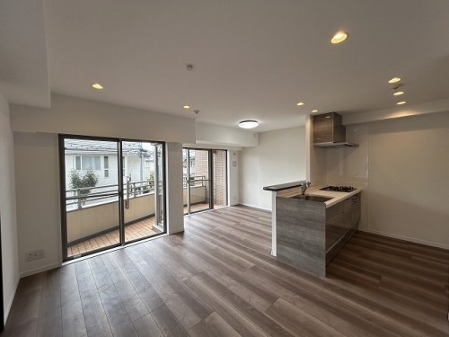 apartment 東京都立川市曙町２丁目13-3 立川三菱ビル7F