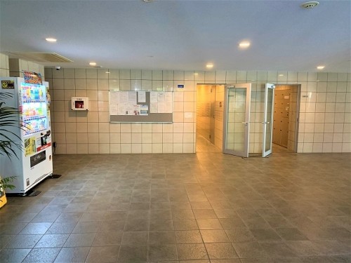 apartment 東京都立川市曙町２丁目13-3 立川三菱ビル7F