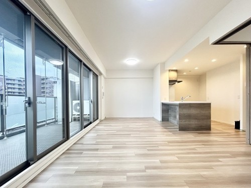 apartment 東京都三鷹市下連雀３丁目26-10 Sapura三鷹4F