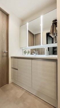 apartment 東京都三鷹市下連雀３丁目26-10 Sapura三鷹4F