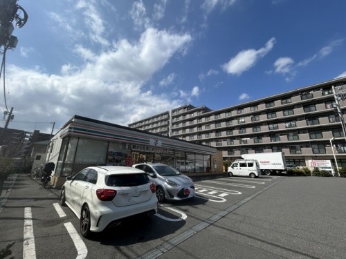 apartment 東京都三鷹市下連雀３丁目26-10 Sapura三鷹4F