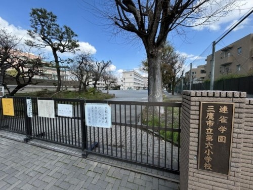 apartment 東京都三鷹市下連雀３丁目26-10 Sapura三鷹4F
