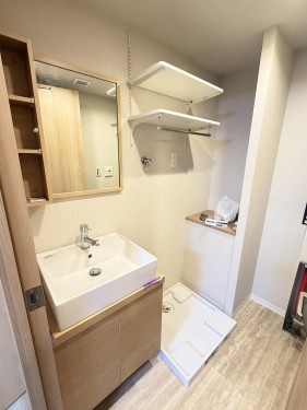 apartment 東京都三鷹市下連雀３丁目26-10 Sapura三鷹4F