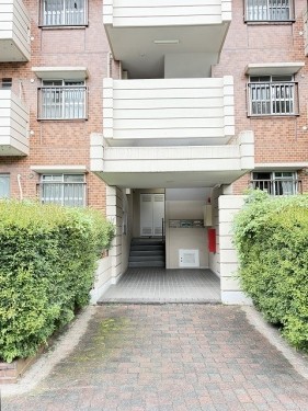 apartment 東京都三鷹市下連雀３丁目26-10 Sapura三鷹4F