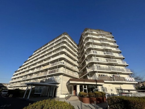 apartment 東京都多摩市落合１丁目9-2 クロダビル1階
