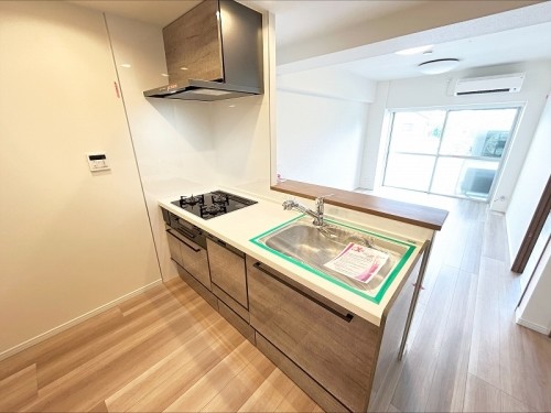 apartment 東京都多摩市落合１丁目9-2 クロダビル1階