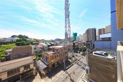 apartment 東京都多摩市落合１丁目9-2 クロダビル1階