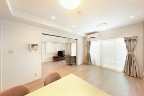apartment 東京都多摩市落合１丁目9-2 クロダビル1階